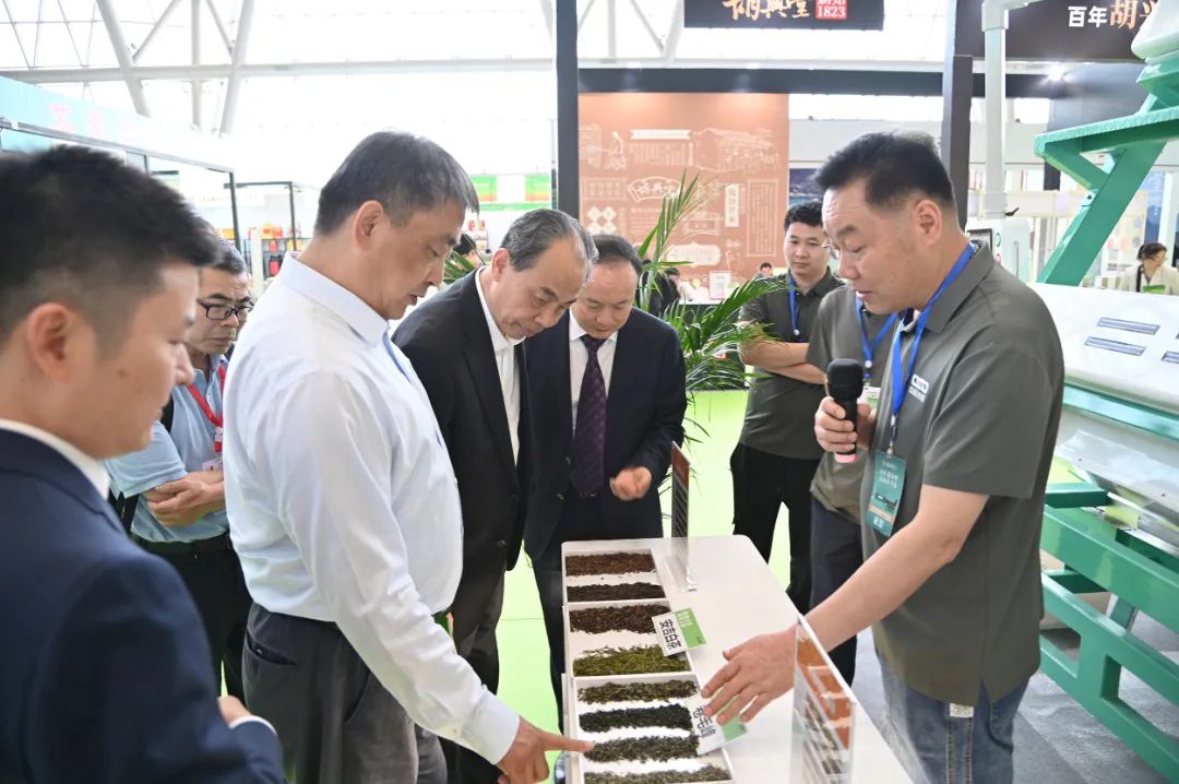 http://www.ls7437f.cn/Upload/ueditor/1715570423417215.jpg