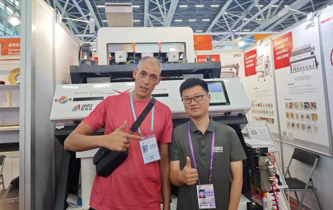http://www.ls7437f.cn/Upload/ueditor/1729577842361202.png