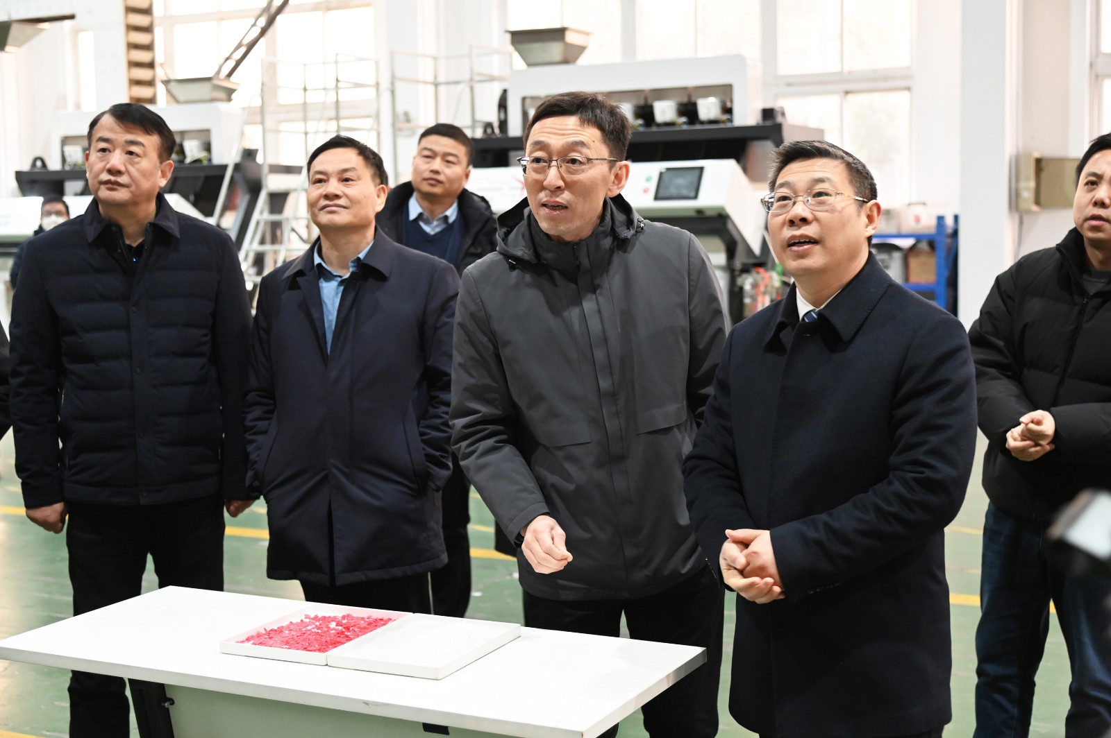 http://www.ls7437f.cn/Upload/ueditor/1739325281824006.jpg