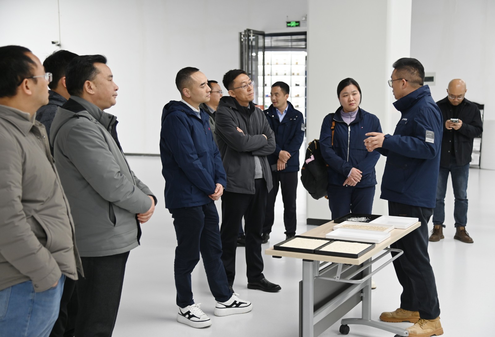 http://www.ls7437f.cn/Upload/ueditor/1742194749604702.jpg